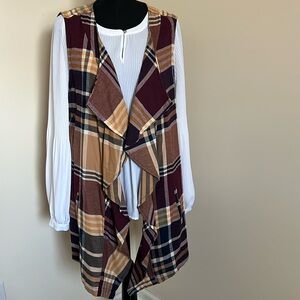 Plaid vest NWOT
